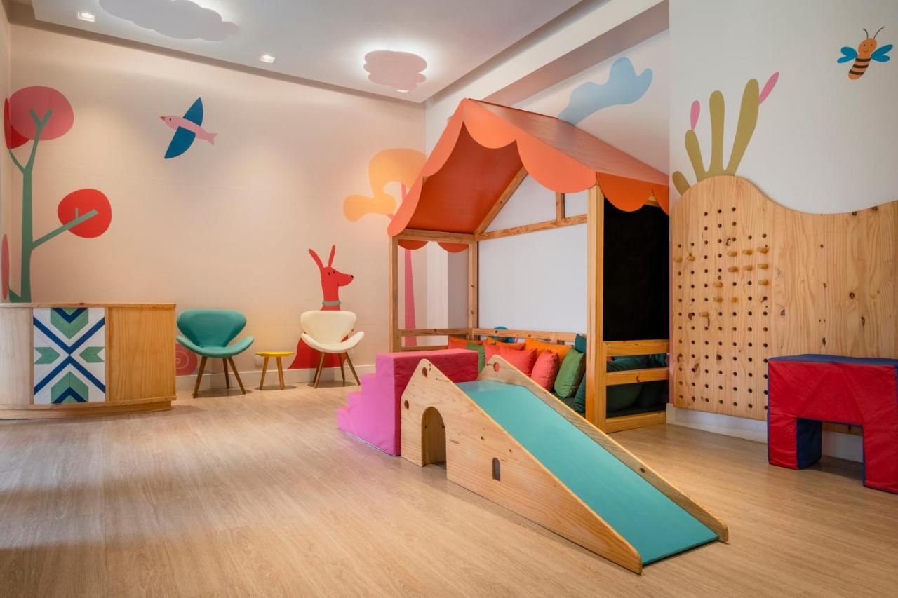 ホテル Iberostar Waves Bahia プライア・ド・フォルテ エクステリア 写真 The Children's Museum