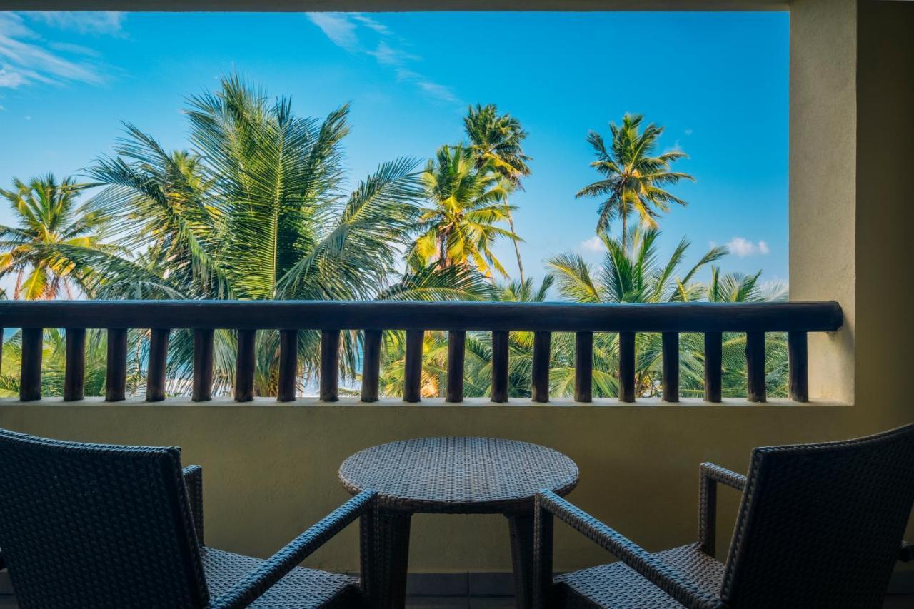 ホテル Iberostar Waves Bahia プライア・ド・フォルテ エクステリア 写真 A view from a room at the hotel